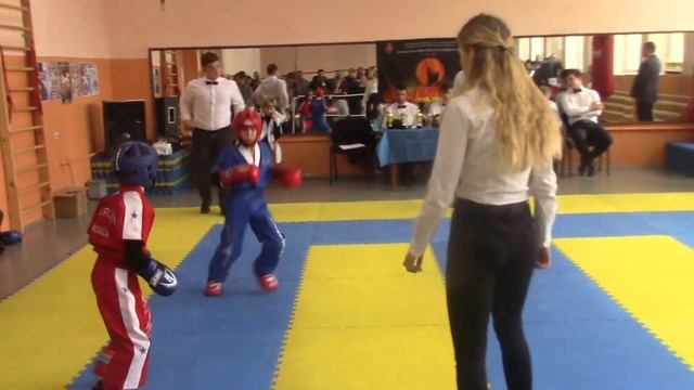 Валуйский Олег Поинт 2 бой 1 раунд смотреть онлайн