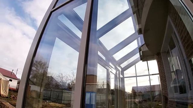 Обзор алюминиевой фасадной системы с наклонной частью и раздвижкой смотреть онлайн