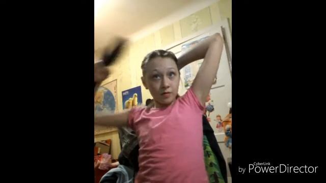 Как заплести шишку с помощью бублика для волос.... смотреть онлайн