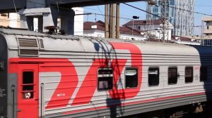 Электровозы ЭП1М-556 и ЭП1М-707