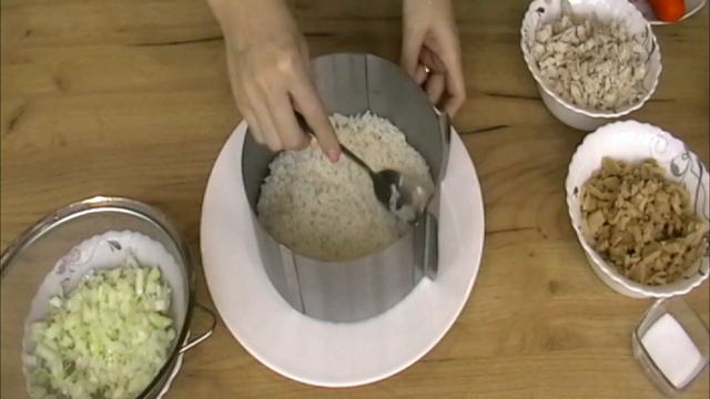Слоёный Салат «Праздничный» на Новогодний Стол ??Салат с Курицей и Грибами на Новый Год 2022?