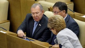 Какие пенсии получают депутаты госдумы и чиновники