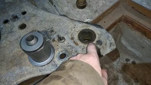 Opel Vivaro, Renault traffic,замена сайлентблоков подрамника,рычагов,рулевые наконечники