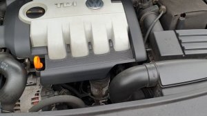 На что обращать внимания при покупке автомобиля  ( VW  TOURAN)