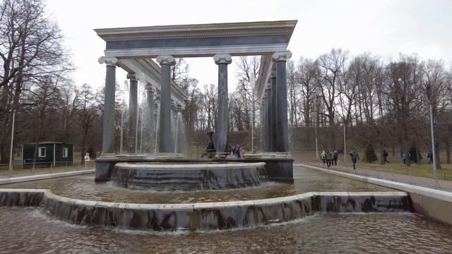 ПЕТЕРГОФ НИЖНИЙ ПАРК ФОНТАНЫ. Санкт-Петербург смотреть онлайн