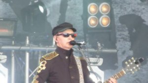 Пикник - Говорит и показывает  (35-летие ЛРК) Концерт на Дворцовой площади