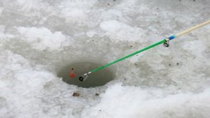 Зимняя рыбалка на Ейском лимане