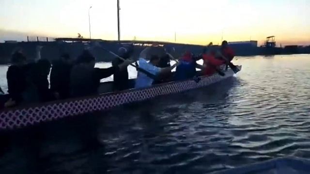 Гребля на лодке Дракон 20 ка