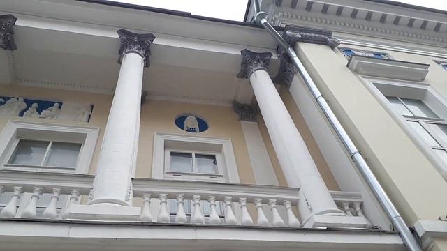 Отдых выходного дня. Прогулка по Москве. "Старая-новая" Пречистенка. смотреть онлайн