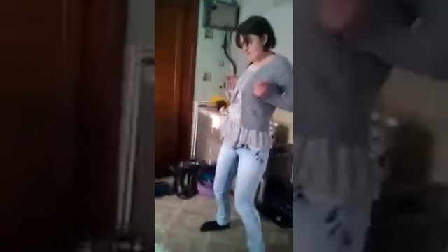 Леньки Ленка зажигает