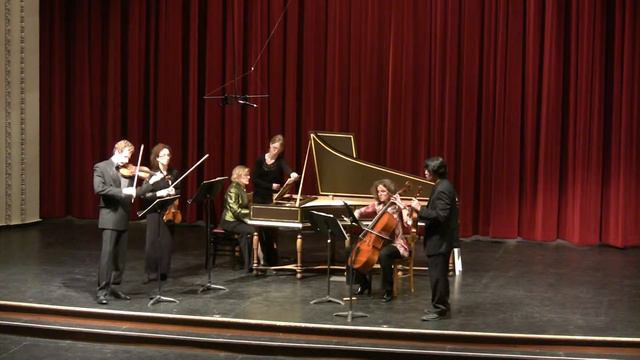 Alessandro Scarlatti - Concerto no. 3 a Quattro in F major - Allegro ma non Troppo (2 of 4) смотреть онлайн