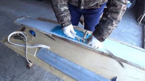 Крепления на охотничьи лыжи. Всё просто, надёжно и удобно.