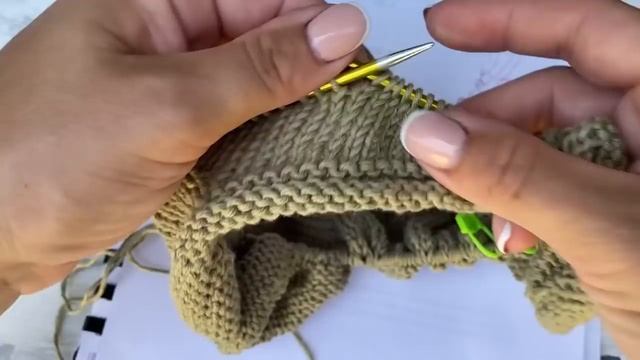 Мастер-класс_ майка реглан-погон с воланом спицами.mp4 смотреть онлайн