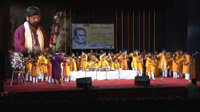 Orchestration- Man Bhanjan played by the members of Swar Sadhana on Guru Pranam 2018 смотреть онлайн