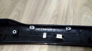 Opel Zafira Tourer, снятие накладки на стойку лобового стекла снаружи.