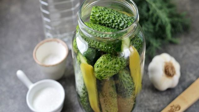 Огурцы маринованные Любимые