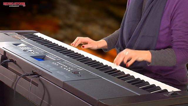 Yamaha DGX-650 Digitalpiano / Stage Piano Demo