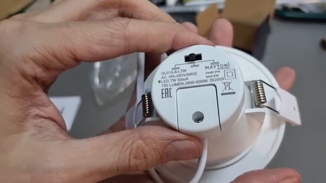 Встраиваемый светодиодный светильник Maytoni Stockton DL015-6-L7W - Распаковка смотреть онлайн