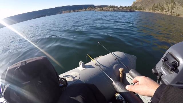 Ловля крупного сига с сыном!!!Catching a big whitefish with my son!!! смотреть онлайн