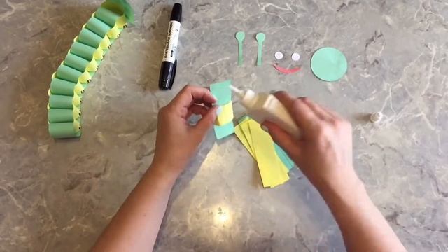 Гусеница из бумаги смотреть онлайн