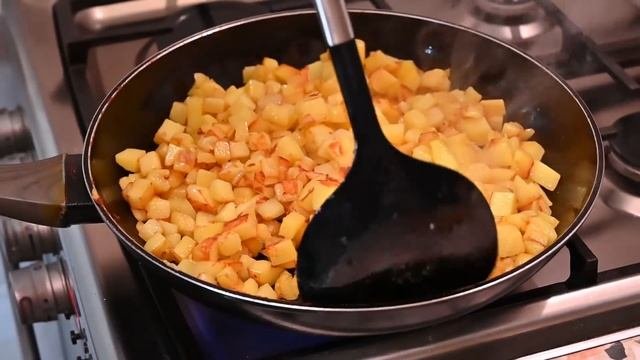 Как сделать картошку в два раза вкуснее! Три способа