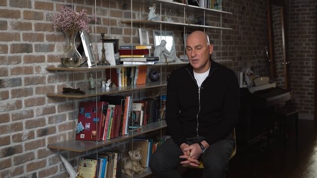 5 причин почему ты остаешься в отношениях, которые себя изжили | Радислав Гандапас смотреть онлайн