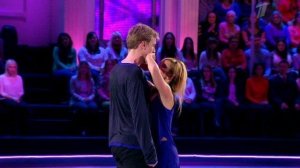 Яна Хохлова и Алексей Гоман. Выступление. Фрагмент выпуска от 01.11.2014