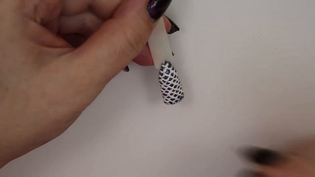 ? РИСУНКИ ГЕЛЬ ЛАКОМ УЗОРЫ НА НОГТЯХ ? С ПАЕТКАМИ ИДЕЯ ДЛЯ МАНИКЮРА ДИЗАЙН НОГТЕЙ 2018 смотреть онлайн