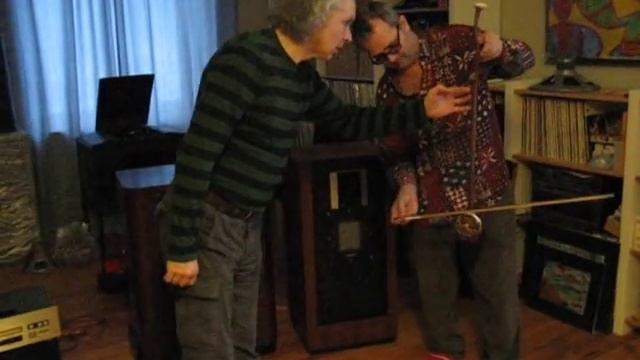 Эрху. Китайский струнный смычковый . смотреть онлайн