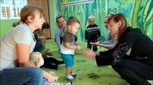 Фрагмент занятия "Мама и малыш" в Гармонии