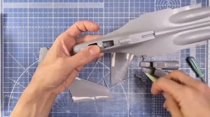 Сборка модели самолёта Су-27УБ "Русские витязи" в масштабе 1:72, этап 1.