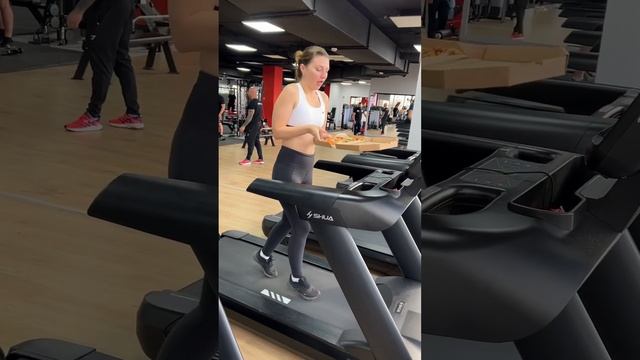 Успеть похудеть до Нового года или как научиться ценить маленькие шаги! смотреть онлайн