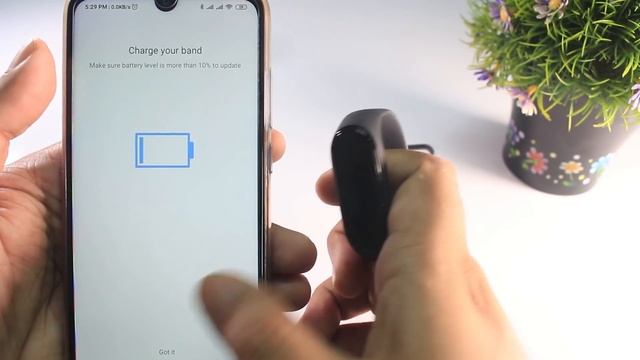 Xiaomi Mi Band 4 Unboxing & Review - Best Budget Fitness Band Right Now?