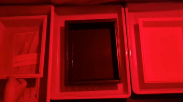 Powiększalnik Meopta Opemus Standard 2 - odbitki robione w piwnicznej ciemni fotograficznej. смотреть онлайн