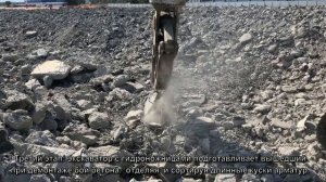 Демонтаж взлетно-посадочной полосы аэропорта г. Минеральные Воды.
