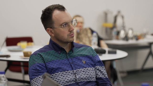 Что дает базовая ступень обучения в Smart World Community? смотреть онлайн