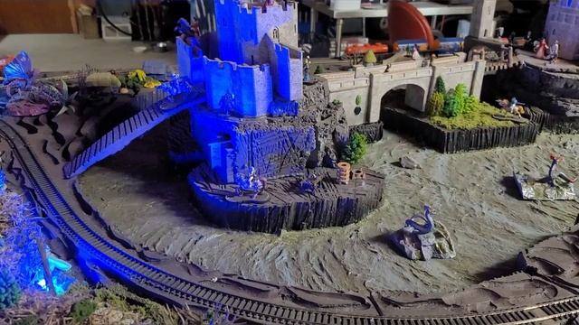 End of the night video. please watch whole video#modelrailroad #trains #castle #godzilla #tokyo смотреть онлайн
