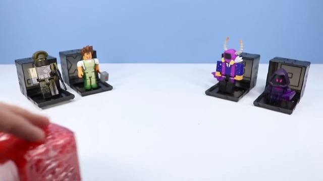 ROBLOX Series 7 Black Mystery Boxes Yummy Coal UnBLOXing! смотреть онлайн