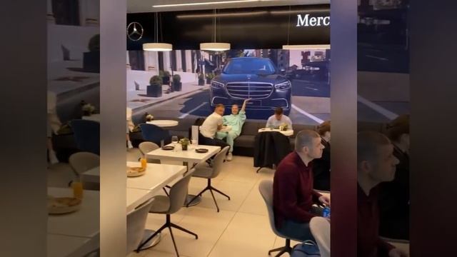 Рано-рано утром поехали, ехали-ехали, а все равно ещё пока не доехали смотреть онлайн