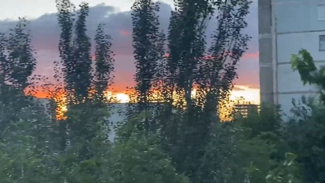 Необычное явление в Астрахани смотреть онлайн