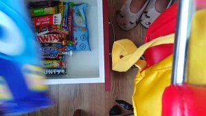 крысиное логово, ящик со сладостями