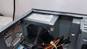 Блок питания дымит а ПК работает дальше.