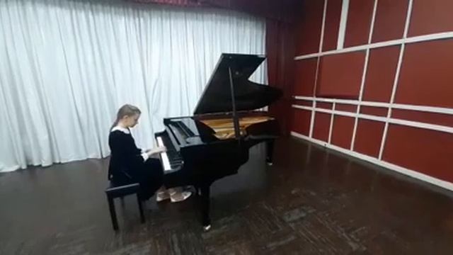 21. Найденова Софья, с. Кулешовка, Ростовская обл., Сергей Прокофьев "Скерцо D-dur"