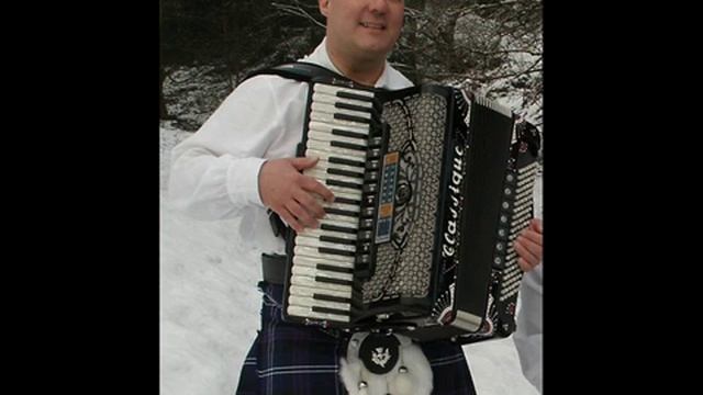 Les Triolets Performed By Angus Murray смотреть онлайн