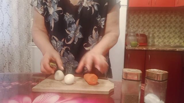Гуляш из телятины в мультиварке.