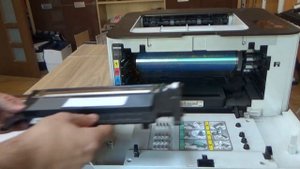 HP Color Laser 150a 150nw 178nw 179fnw  Remove install replacing toner cartridge
