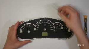 Разбираем щиток приборов Lada Priora (VDO)
