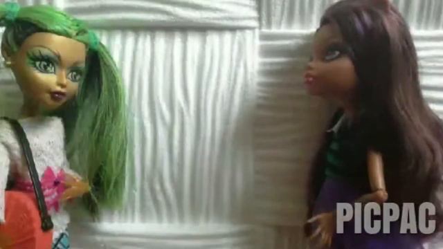 "Контуженная" (Когда делать нечего :D) смотреть онлайн