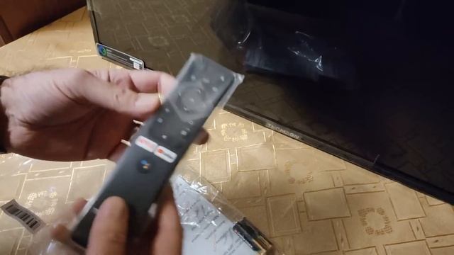 Смарт ТВ Thomson T32RTL6030 (ANDROID).Часть 1.Распаковка. смотреть онлайн