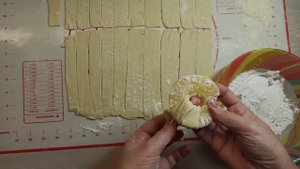 ВКУСНЯШКИ к чаю за 5 минут. СЛОЙКА с АНАНАСОМ. Вкусно, быстро, недорого.